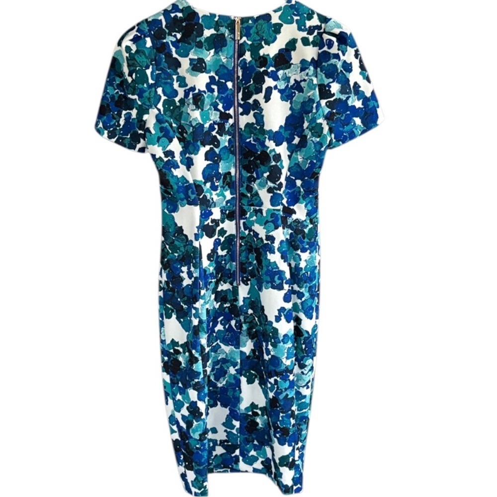 Like New Calvin Klein Floral Sheath
Dress Size 6 - Picture 8 of 8